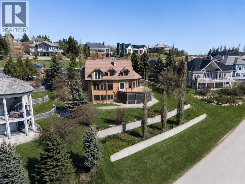 House for Sale in 39 Slopes Grove SW|Calgary, Alberta T3H3Y6