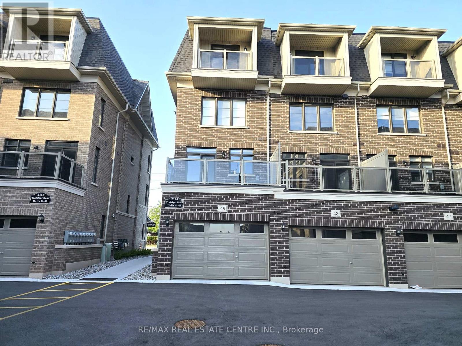 Row / Townhouse for Sale in 49 - 2140 TRAFALGAR ROAD|Oakville (RO River Oaks), Ontario L6H7H2 5