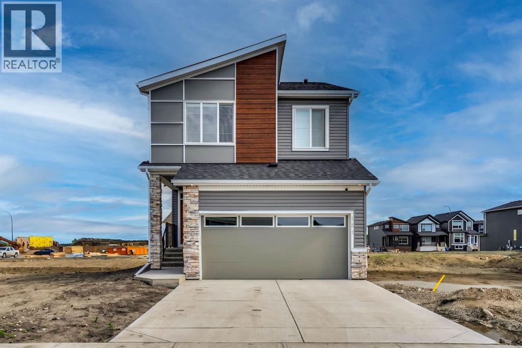 House for Sale in 101 Wolf Hollow Terrace SE|Calgary, Alberta T2X6C5
