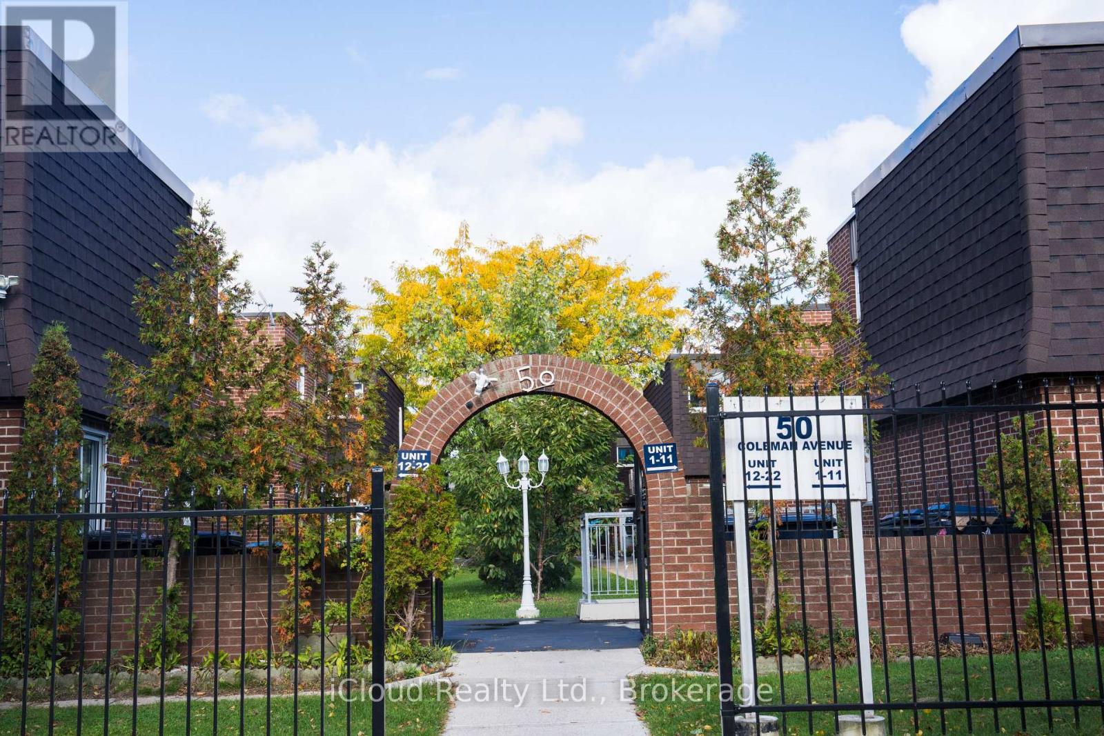 16 - 50 COLEMAN AVENUE, Toronto (East End-Danforth), Ontario M4C1P7
