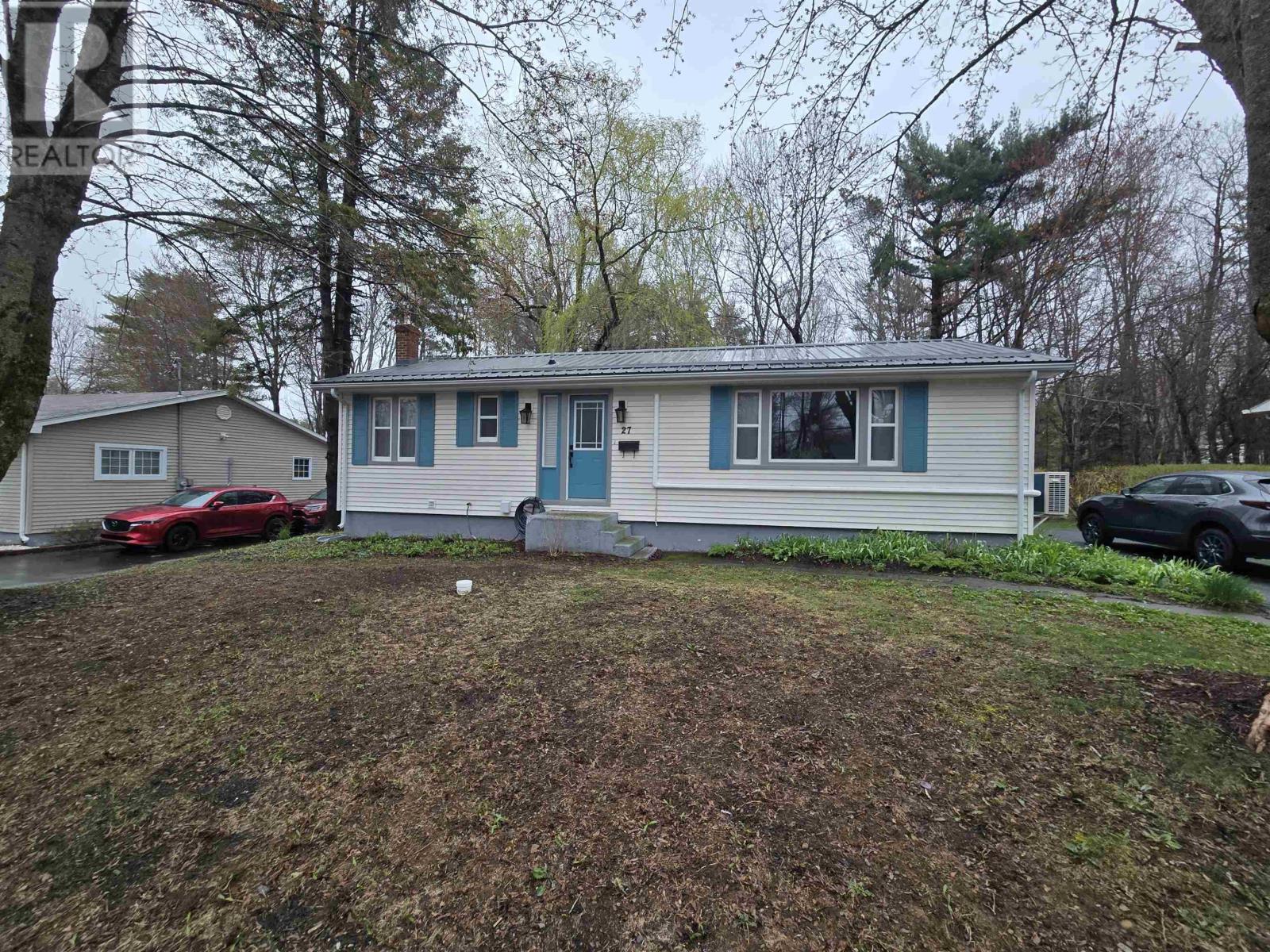 27 Smith Avenue
