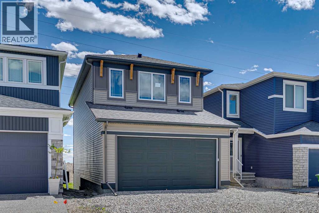 House for Sale in 386 Hotchkiss Manor SE|Calgary, Alberta T3S0J9