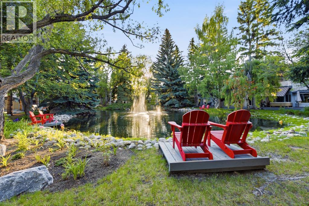 Row / Townhouse for Sale in 240, 4037 42 Street NW|Calgary, Alberta T3A2M9