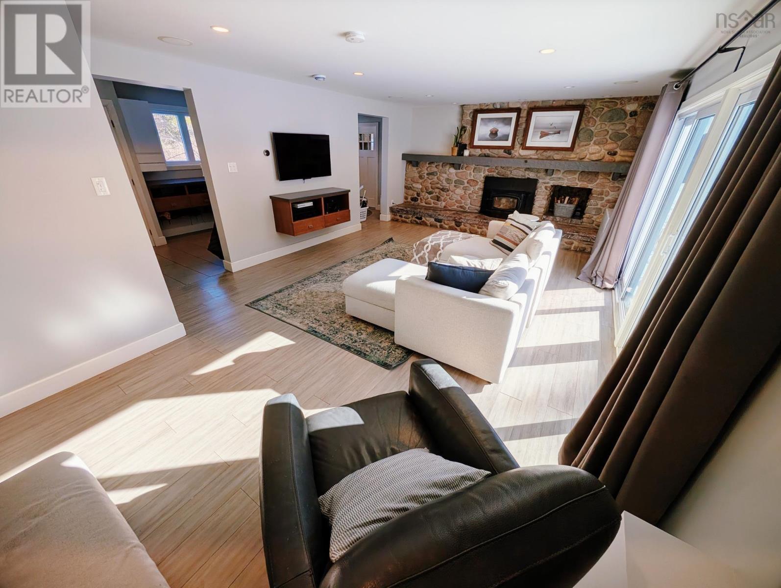 10055 19 Highway, Southwest Mabou, Nova Scotia B0E2W0 | REALTOR.ca