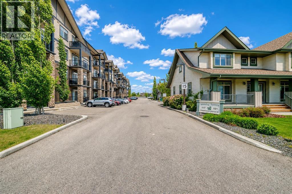 312, 117 Copperpond Common SE, Calgary, Alberta T2Z5E2