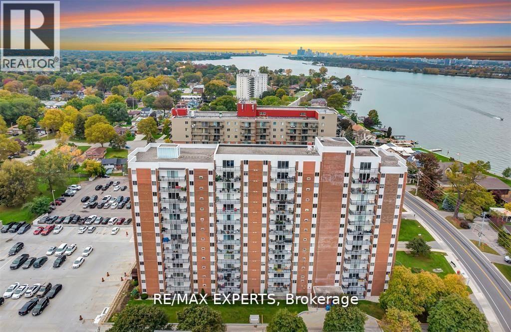 For sale: 410 - 8591 RIVERSIDE DRIVE E, Windsor, Ontario N8S1G3 ...