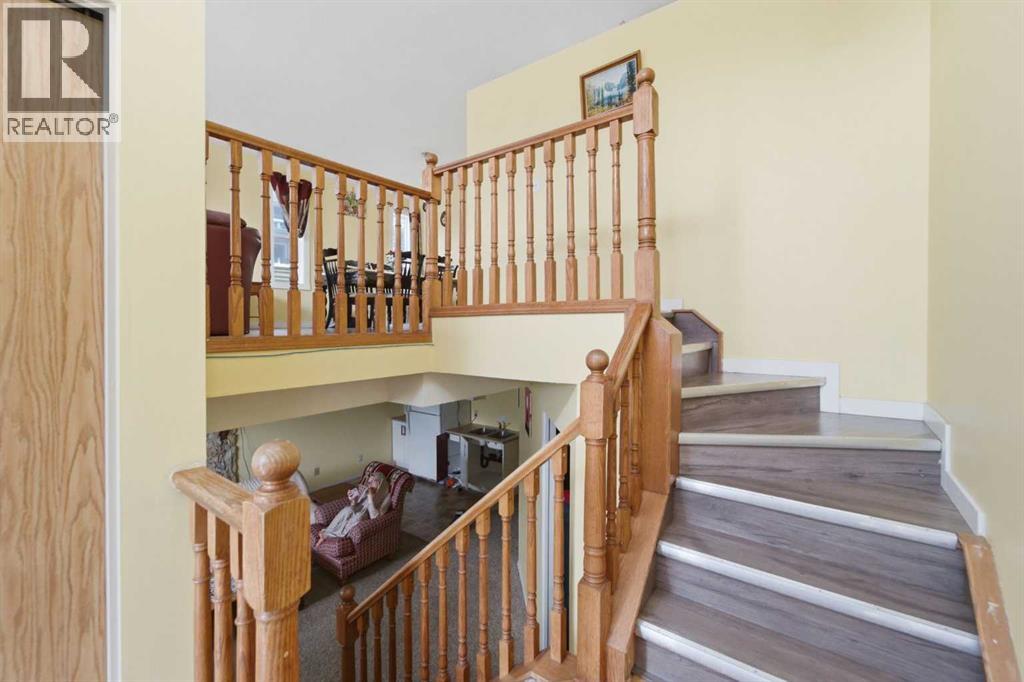 House for Sale in 96 Falshire Close NE|Calgary, Alberta T3J3A7 4