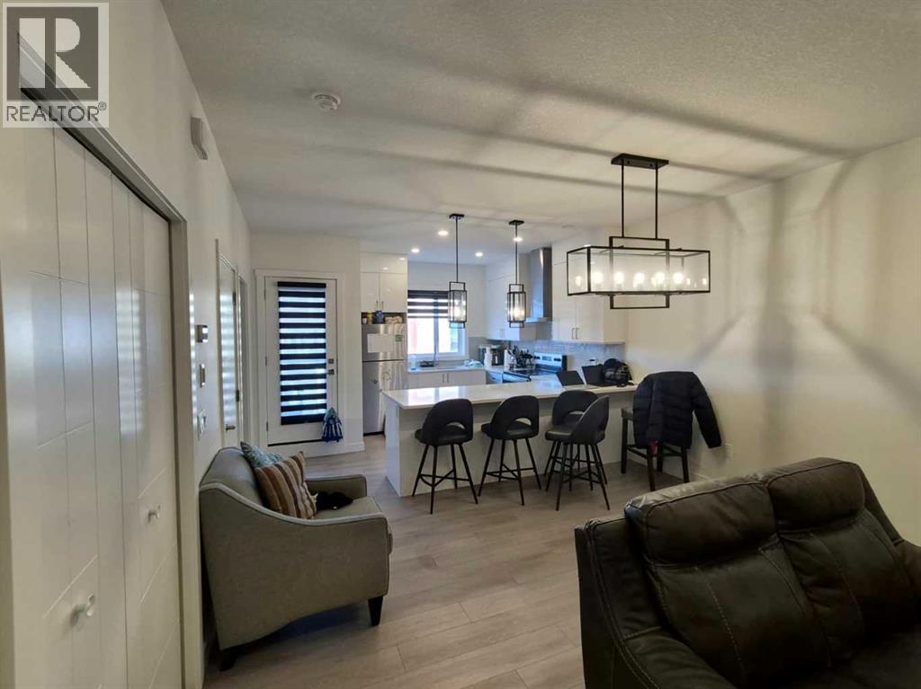 Row / Townhouse for Sale in 125 sage hill Circle|Calgary, Alberta T3R1V2 4