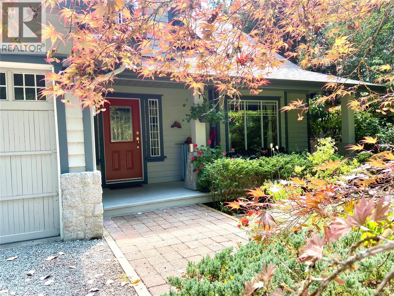 627 Downey Rd