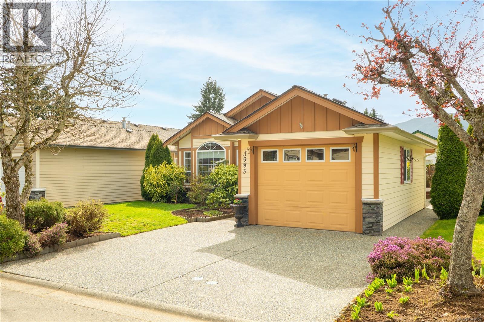 3983 Valewood Dr