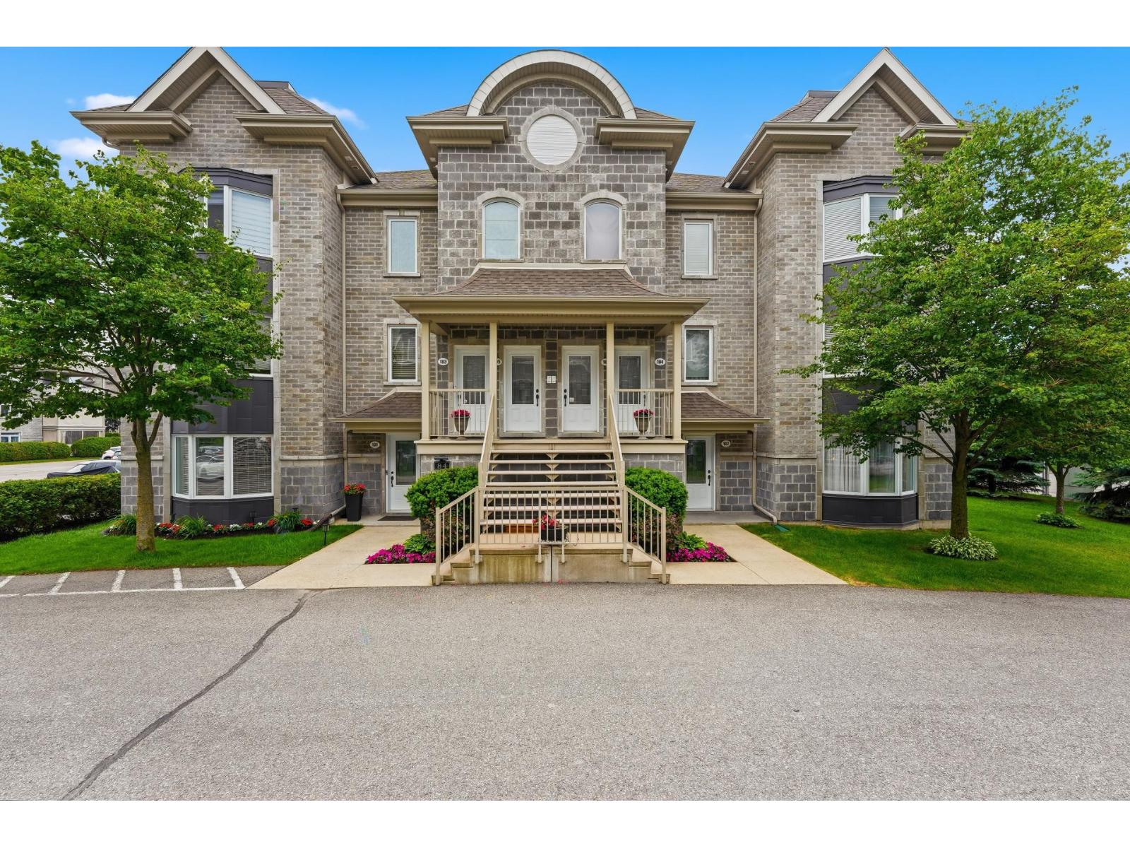 84 Rue Bruno-Dion, #105, Blainville, Quebec J7C0L1