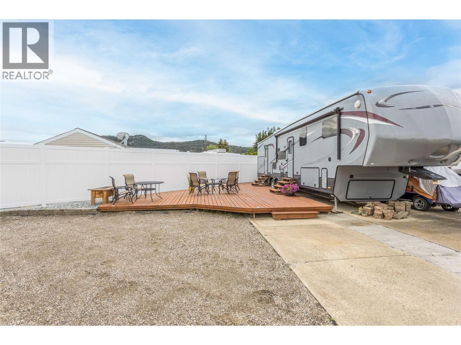 415 Commonwealth Road Lot# 124, Lake Country, British Columbia V4V1P4