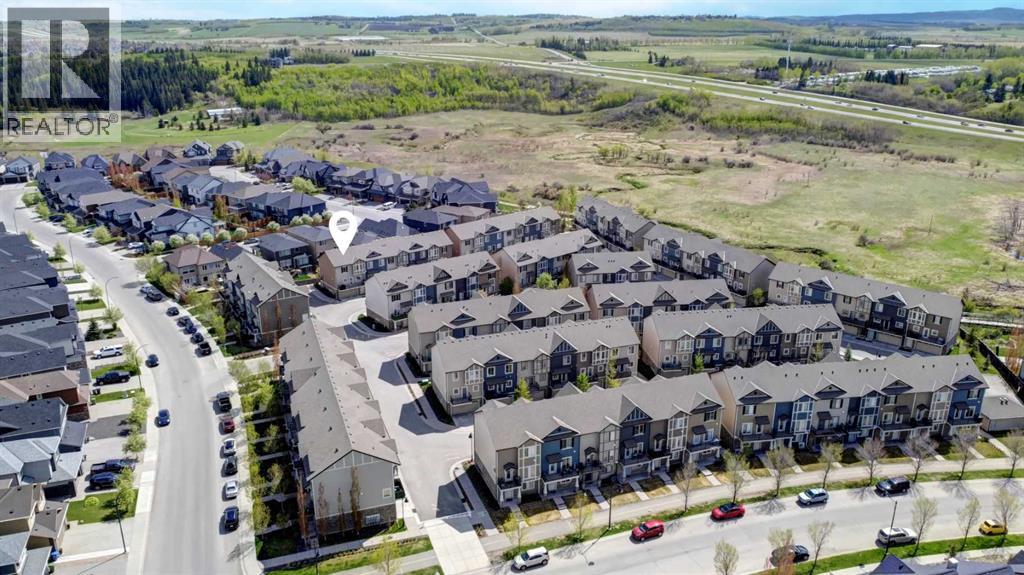 Row / Townhouse for Sale in 444 Legacy Point SE|Calgary, Alberta T2X3Z3 2