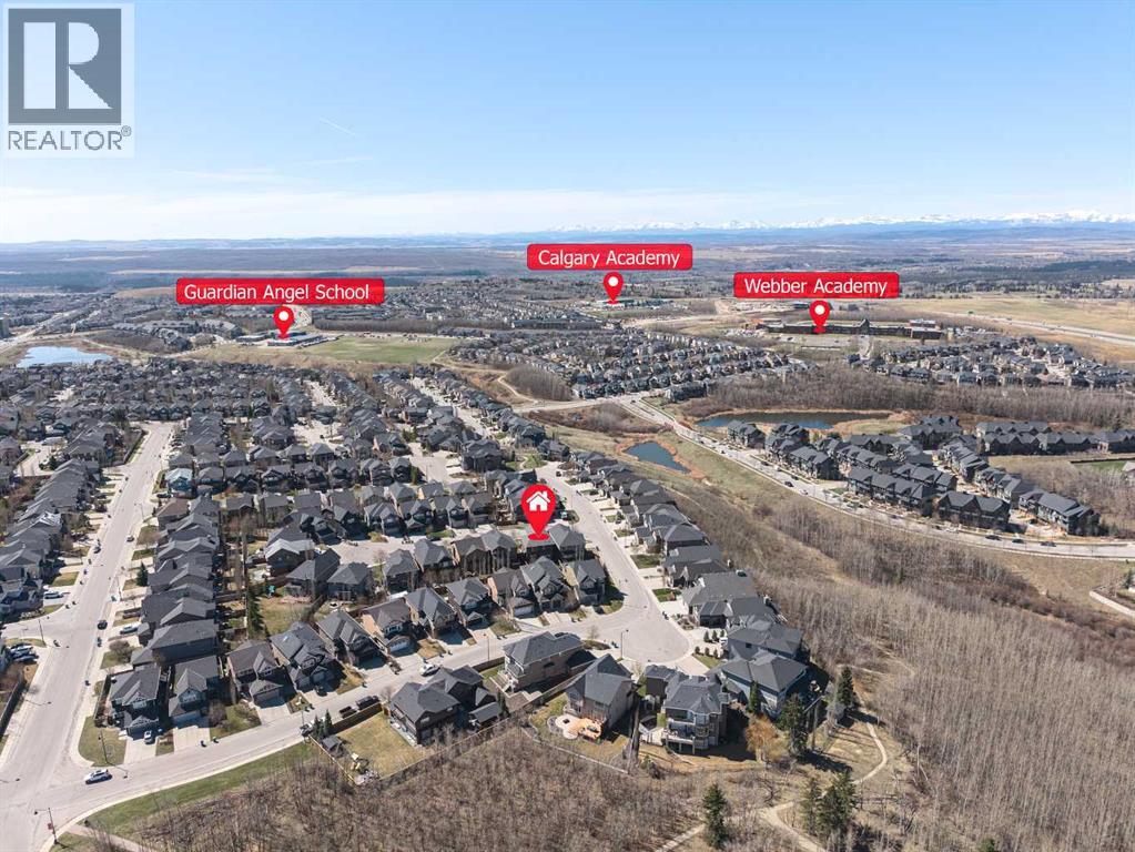House for Sale in 10 Aspenshire Place SW|Calgary, Alberta T3H0P6