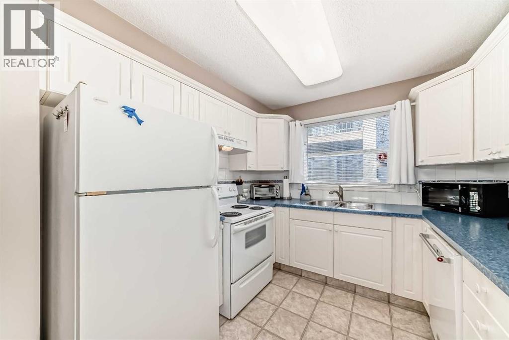 Apartment for Sale in 116, 6800 Hunterview Drive NW|Calgary, Alberta T2K6K5 5