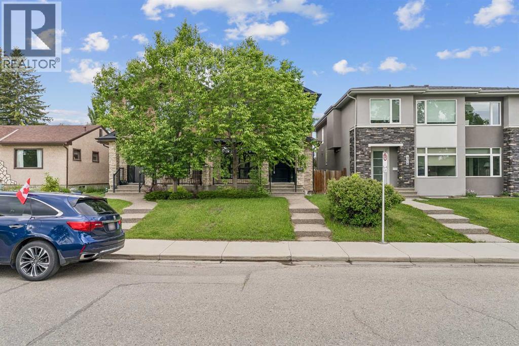 Duplex for Sale in 406 25 Avenue NW|Calgary, Alberta T2M2A7 2