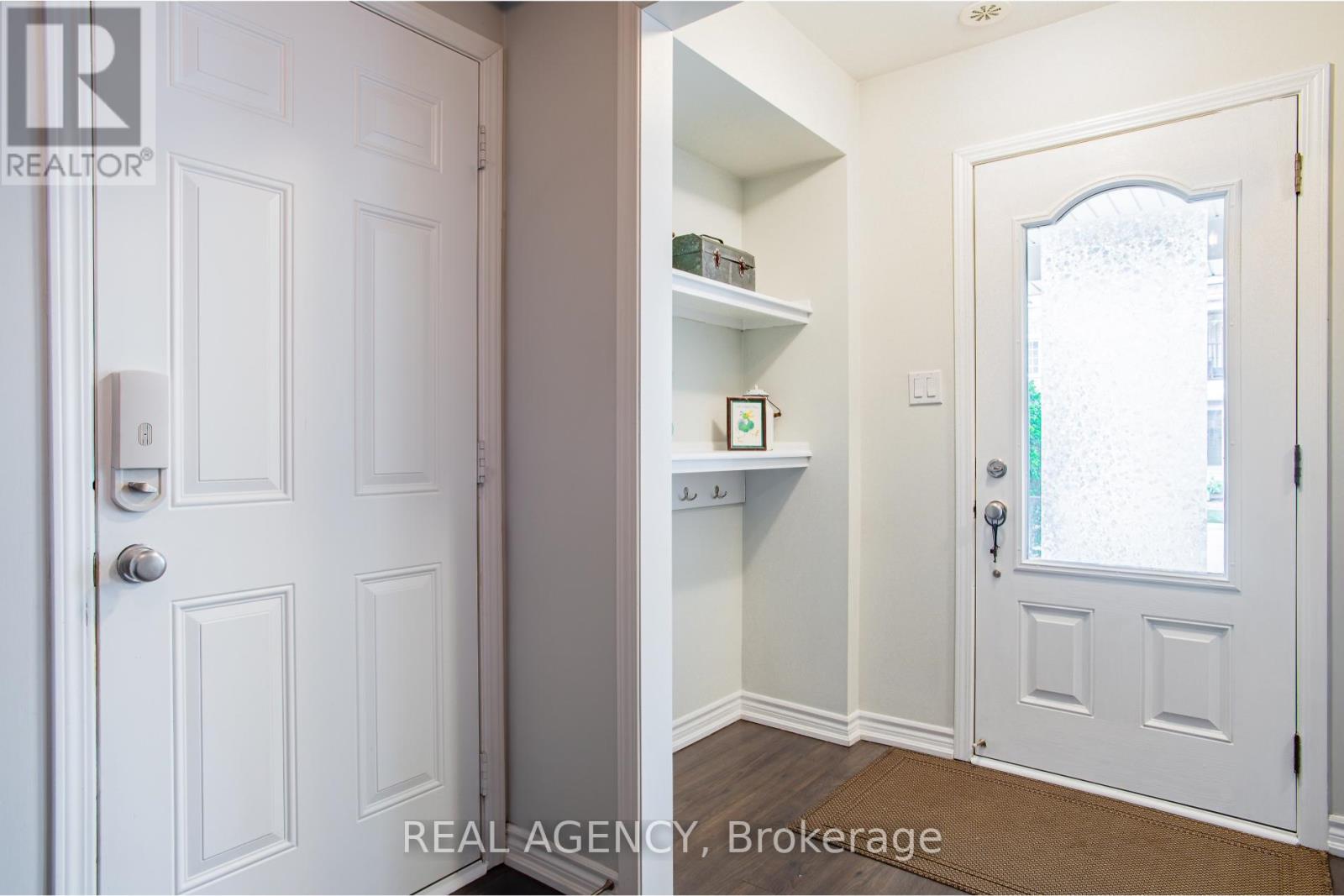 Row / Townhouse for Sale in 284 JEMIMA DRIVE|Oakville (GO Glenorchy), Ontario L6M0V6 5