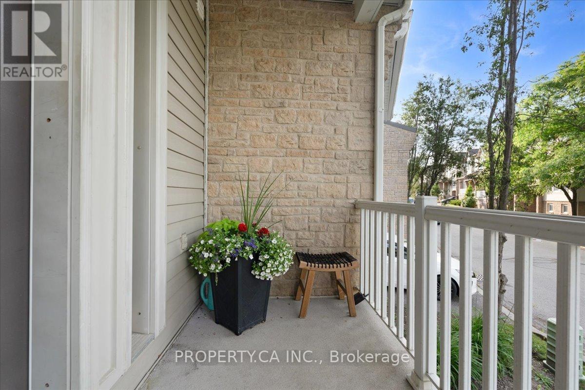 Row / Townhouse for Sale in 31 - 7101 BRANIGAN GATE|Mississauga (Meadowvale Village), Ontario L5N7S2 4