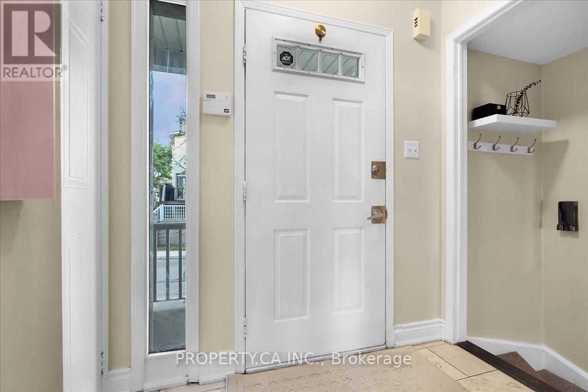 Row / Townhouse for Sale in 31 - 7101 BRANIGAN GATE|Mississauga (Meadowvale Village), Ontario L5N7S2 5