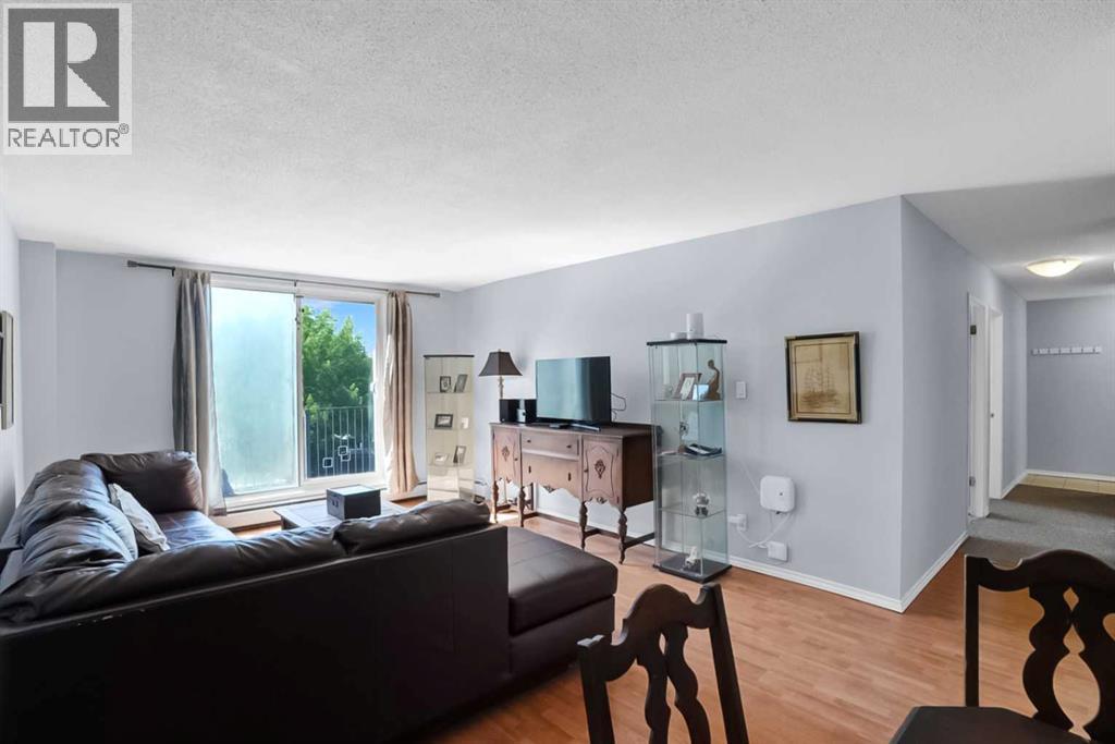 Apartment for Sale in 17C, 80 Galbraith Drive SW|Calgary, Alberta T3E3H2