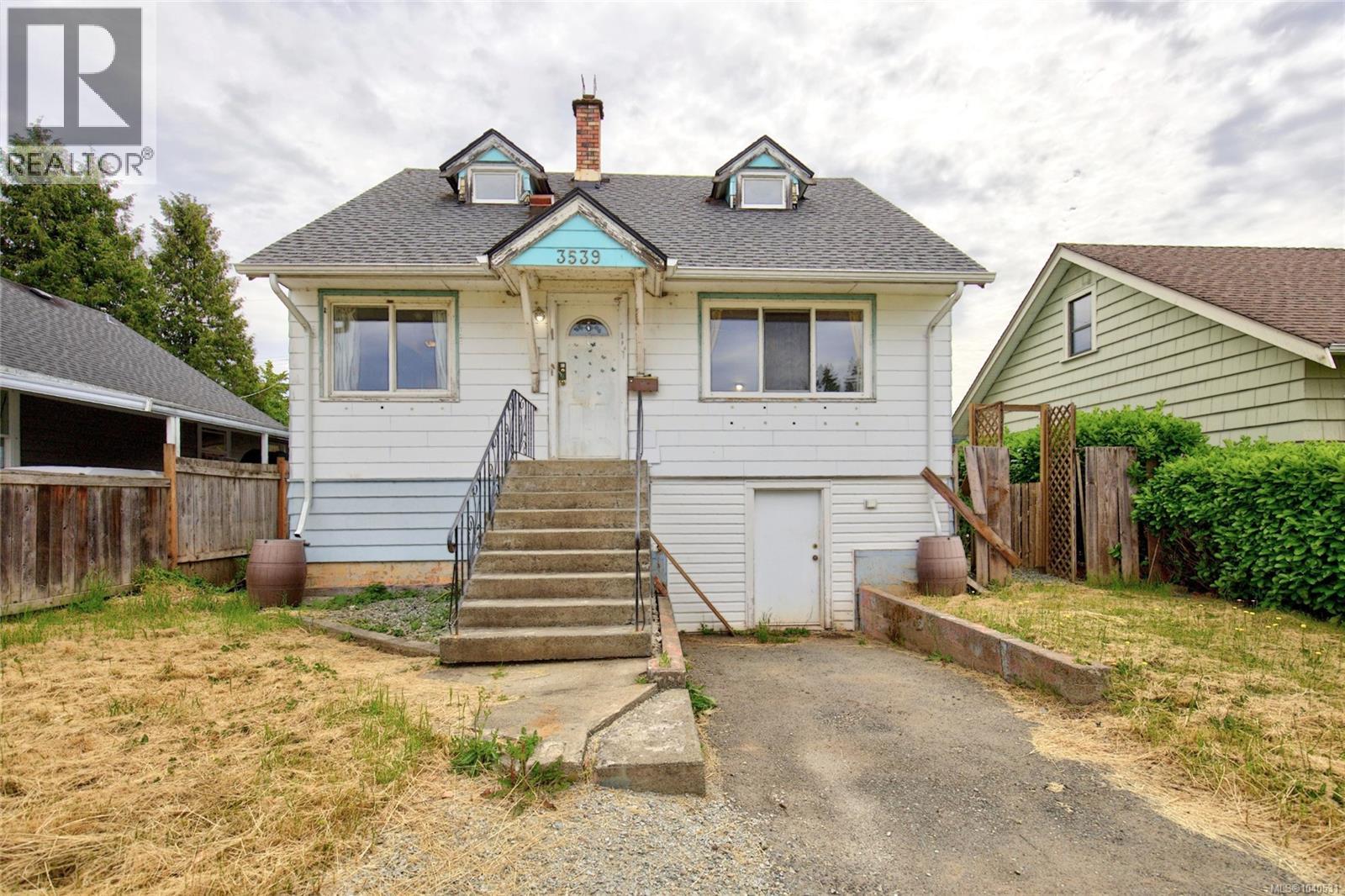 3539 9th Ave