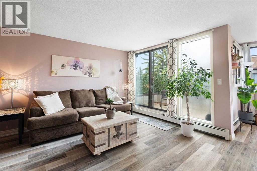 Apartment for Sale in 314, 2425 90 Avenue SW|Calgary, Alberta T2V4X8 4