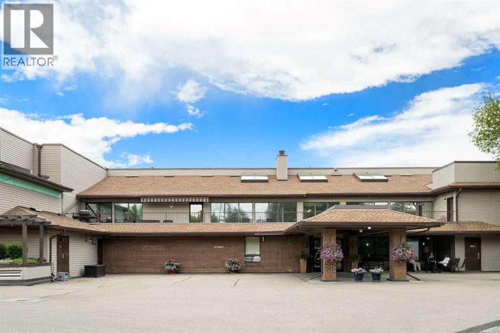 Apartment for Sale in 314, 2425 90 Avenue SW|Calgary, Alberta T2V4X8 2