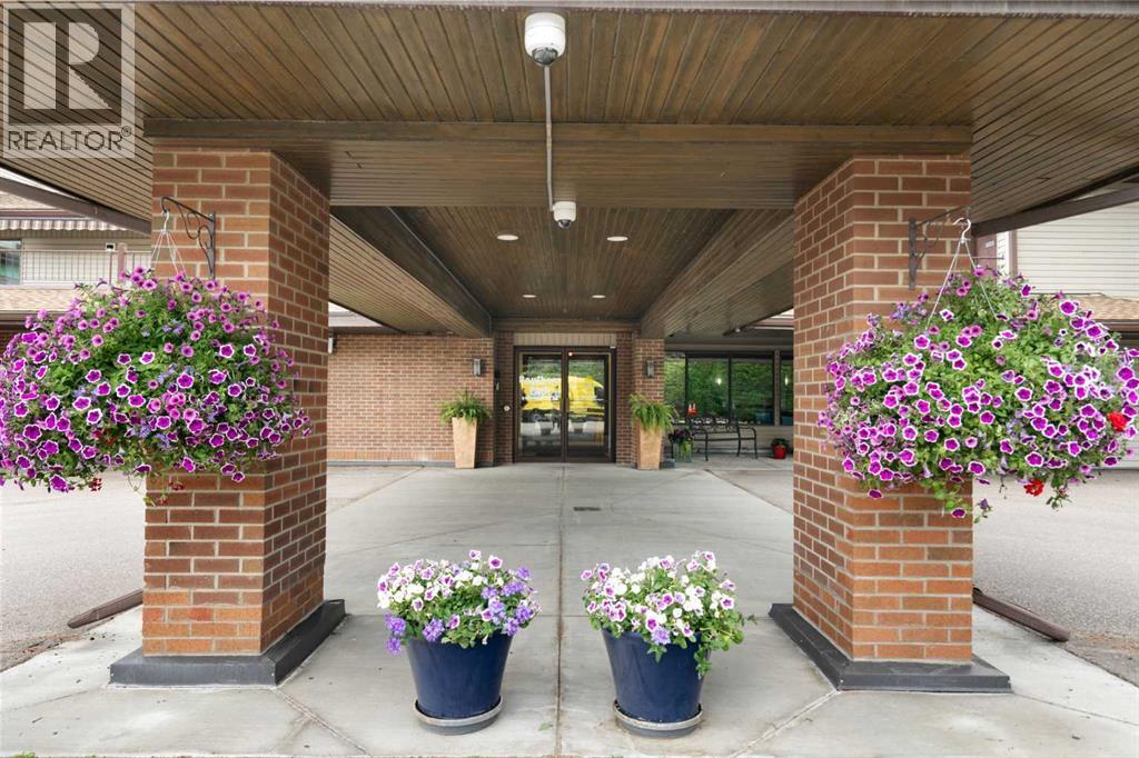 Apartment for Sale in 314, 2425 90 Avenue SW|Calgary, Alberta T2V4X8 3