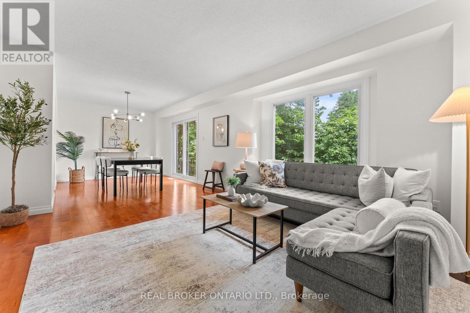 5 FIREBRACE ROAD, Toronto (Steeles), Ontario M1W2Z3