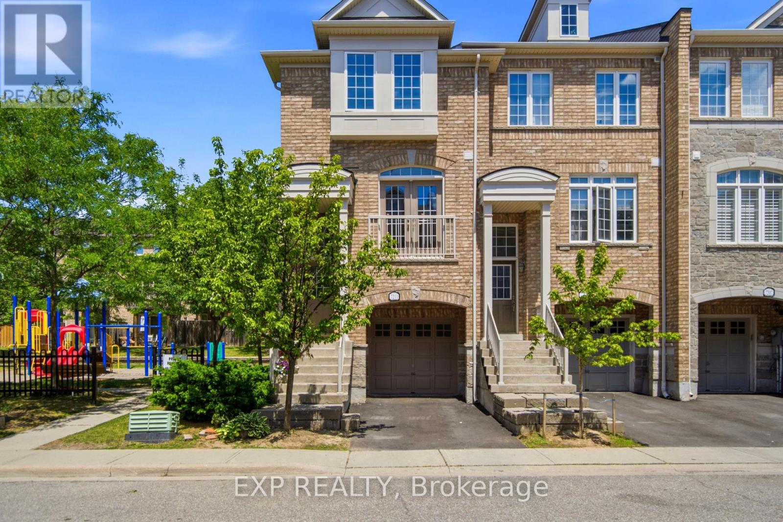 Row / Townhouse for Sale in 7211 TRIUMPH LANE|Mississauga (Lisgar), Ontario L5N0C5 3