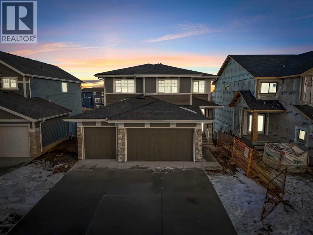 House for Sale in 239 Chelsea  Park|Chestermere, Alberta T1X2V3