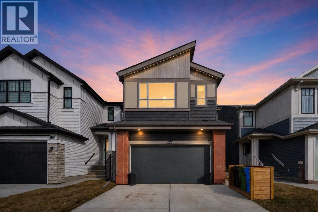 House for Sale in 73 Mallard Grove SE|Calgary, Alberta T3C0E3