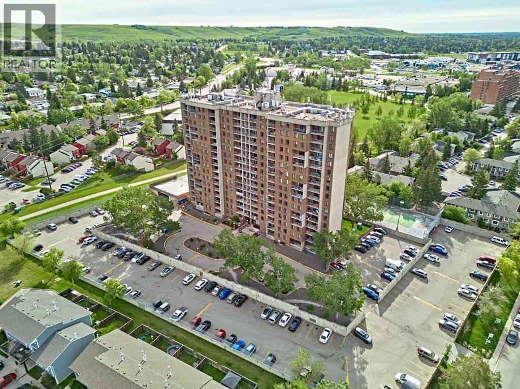 Apartment for Sale in 711, 4944 dalton Drive NW|Calgary, Alberta T3A2E6 3