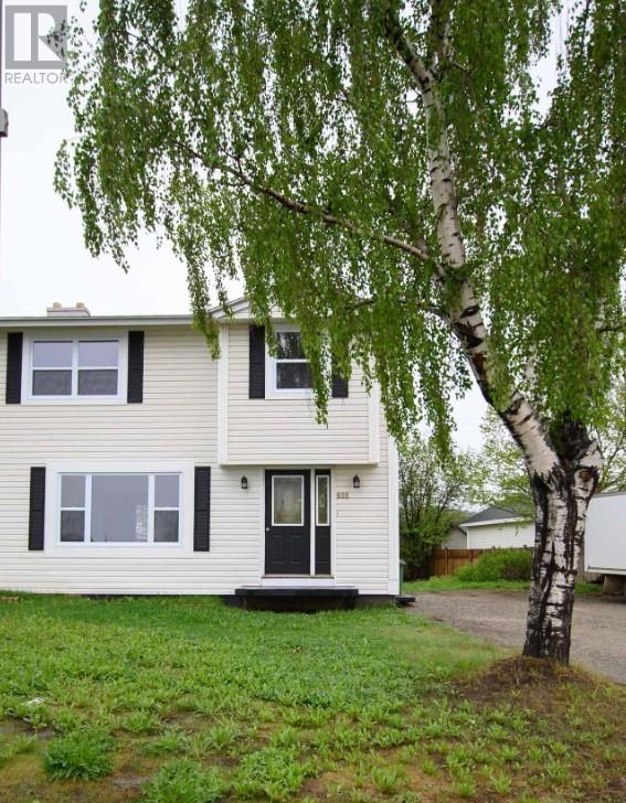 605 Bartlett Drive, Labrador City, Newfoundland & Labrador A2V1G7