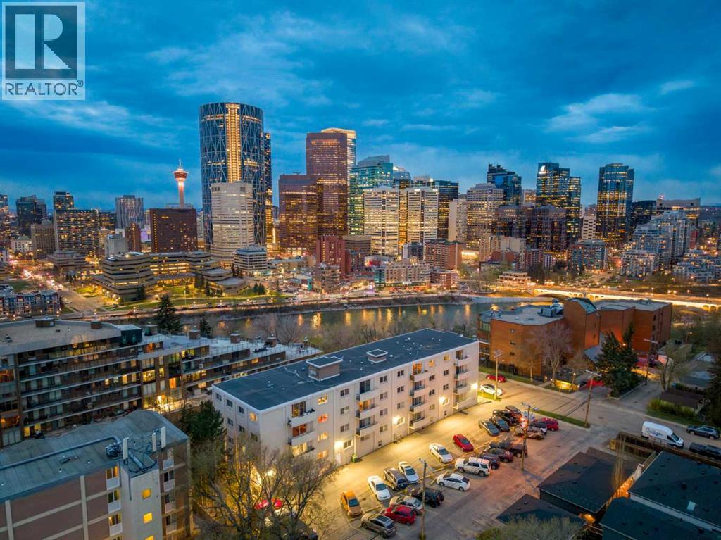 204, 316 1 Avenue NE, Calgary, Alberta T2E0B2
