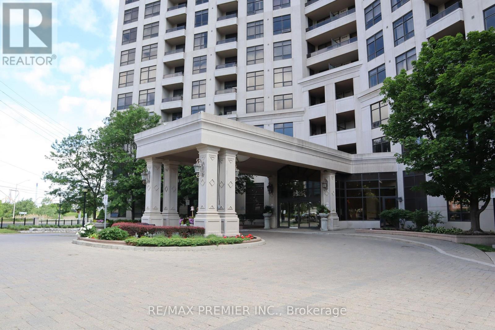 1506 - 9225 JANE STREET, Vaughan (Maple), Ontario L6A0J7