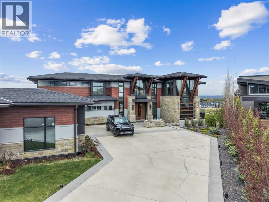 House for Sale in 315 Aspen Ridge Place SW|Calgary, Alberta T3H1T2