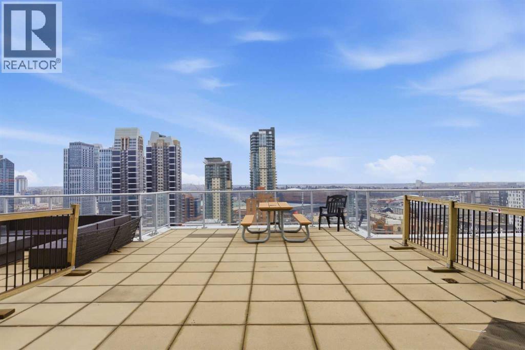Apartment for Sale in 203, 188 15 Avenue SW|Calgary, Alberta T2R1S4