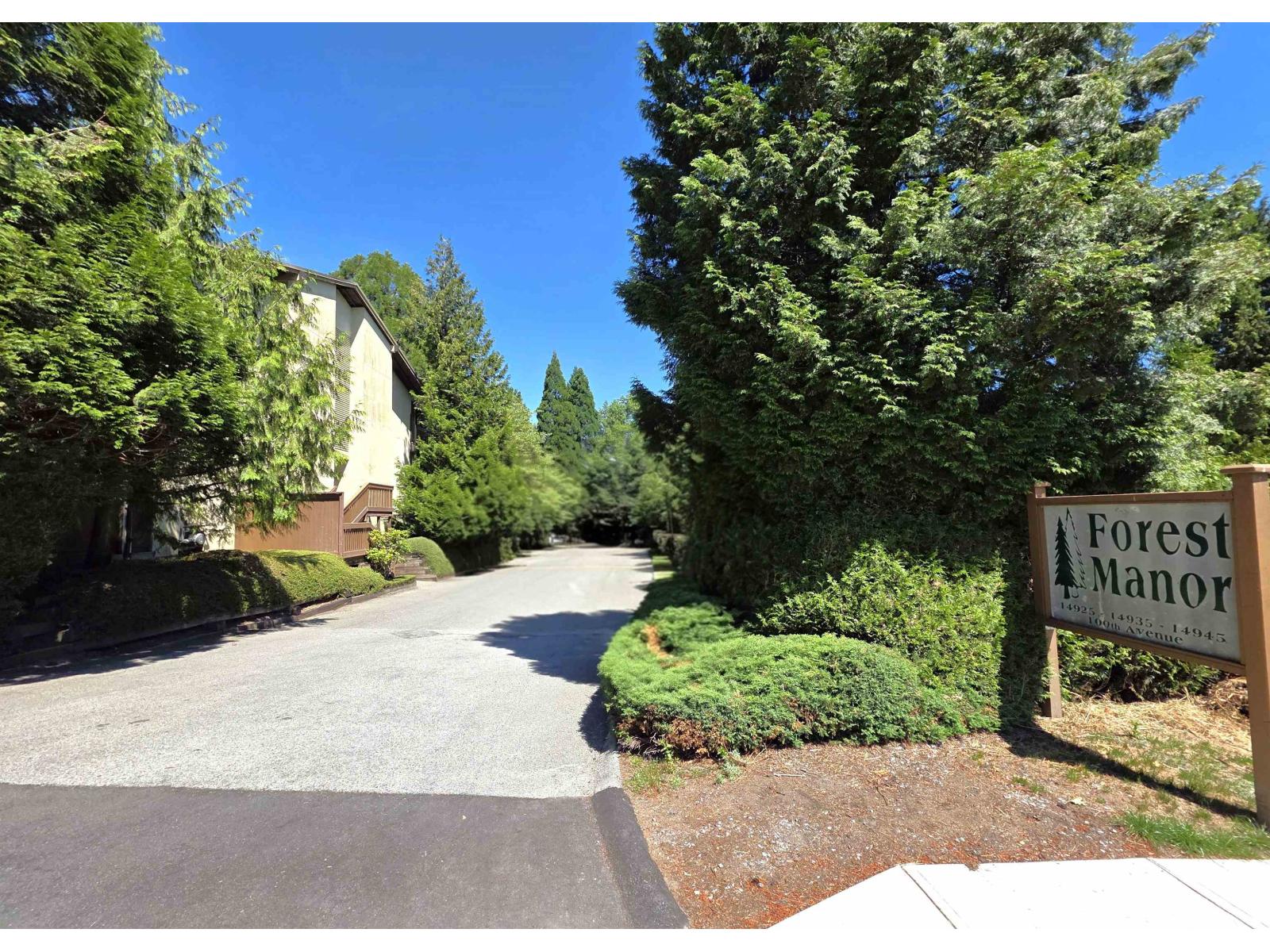 312 14945 100 AVENUE, Surrey, British Columbia V3R1J6