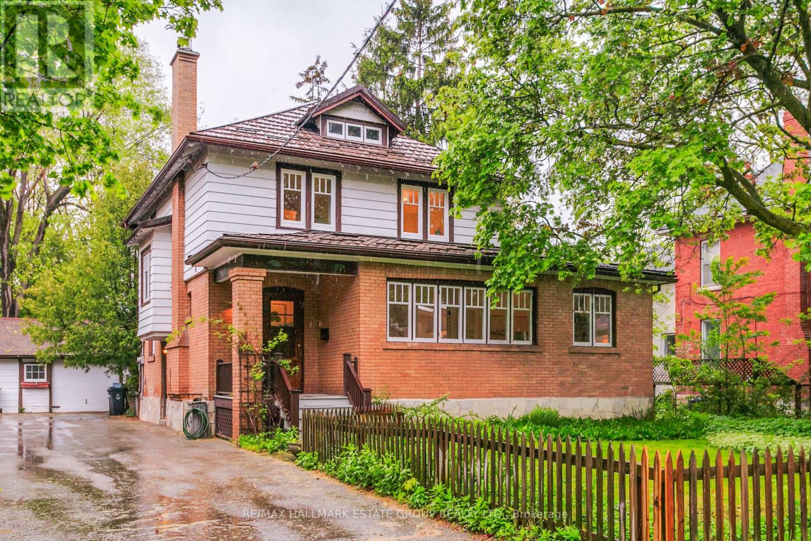 For sale: 21 CROSS STREET, Toronto (Weston), Ontario M9N2B8