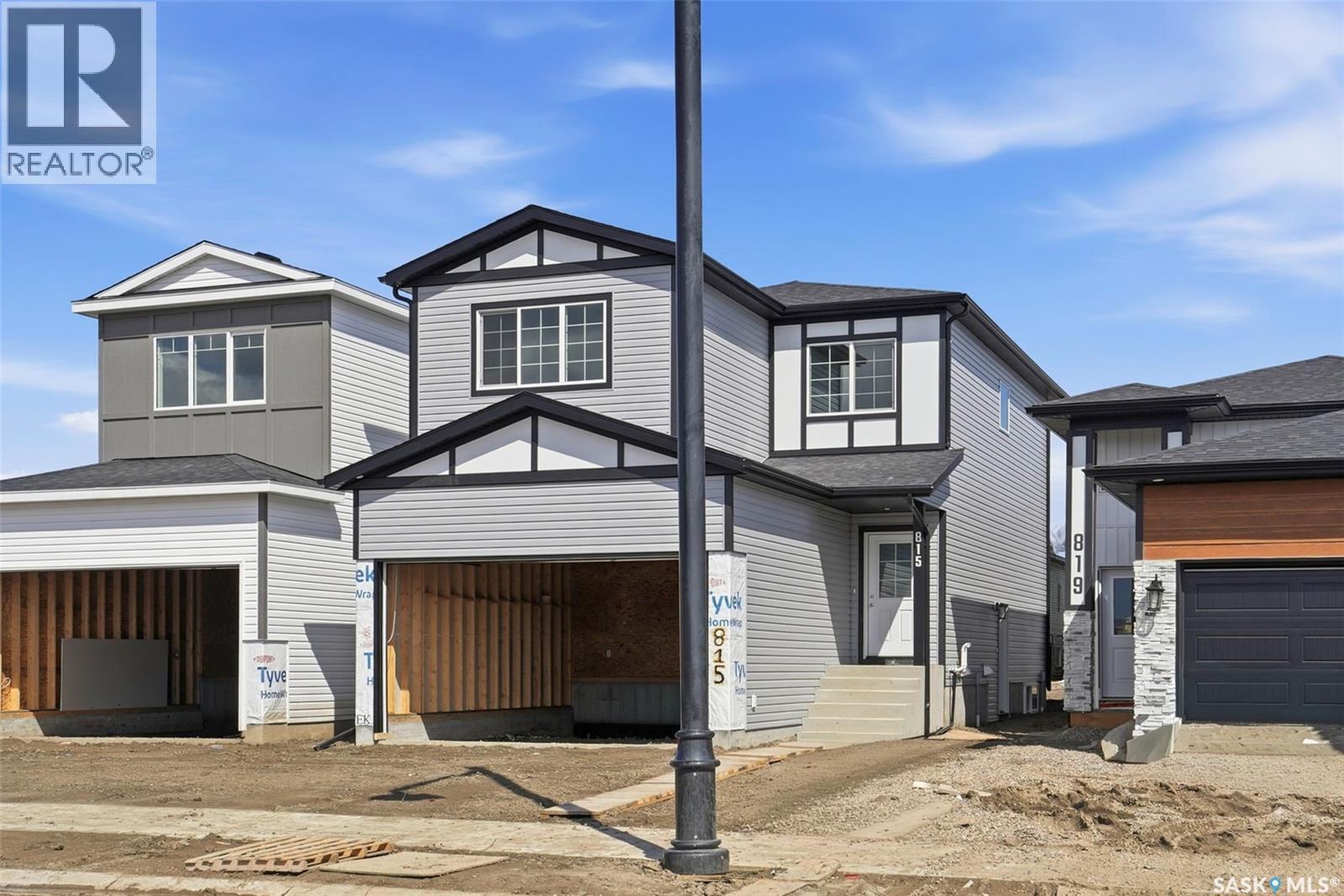 Saskatoon Brighton社区 3卧3卫全新独立屋 带合法地下室套房潜力
