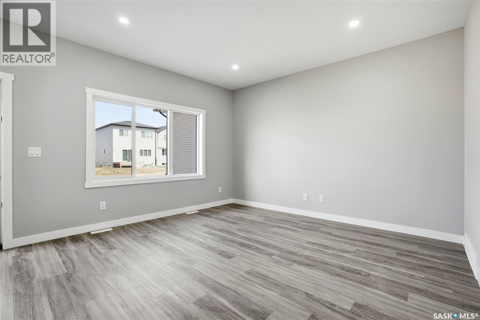 Saskatoon Brighton社区 3卧3卫全新独立屋 带合法地下室套房潜力 - 11