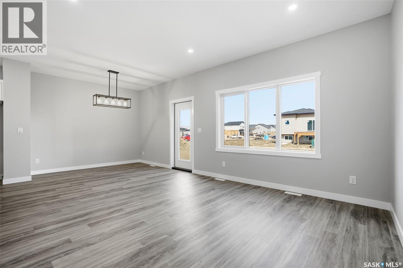 Saskatoon Brighton社区 3卧3卫全新独立屋 带合法地下室套房潜力 - 12