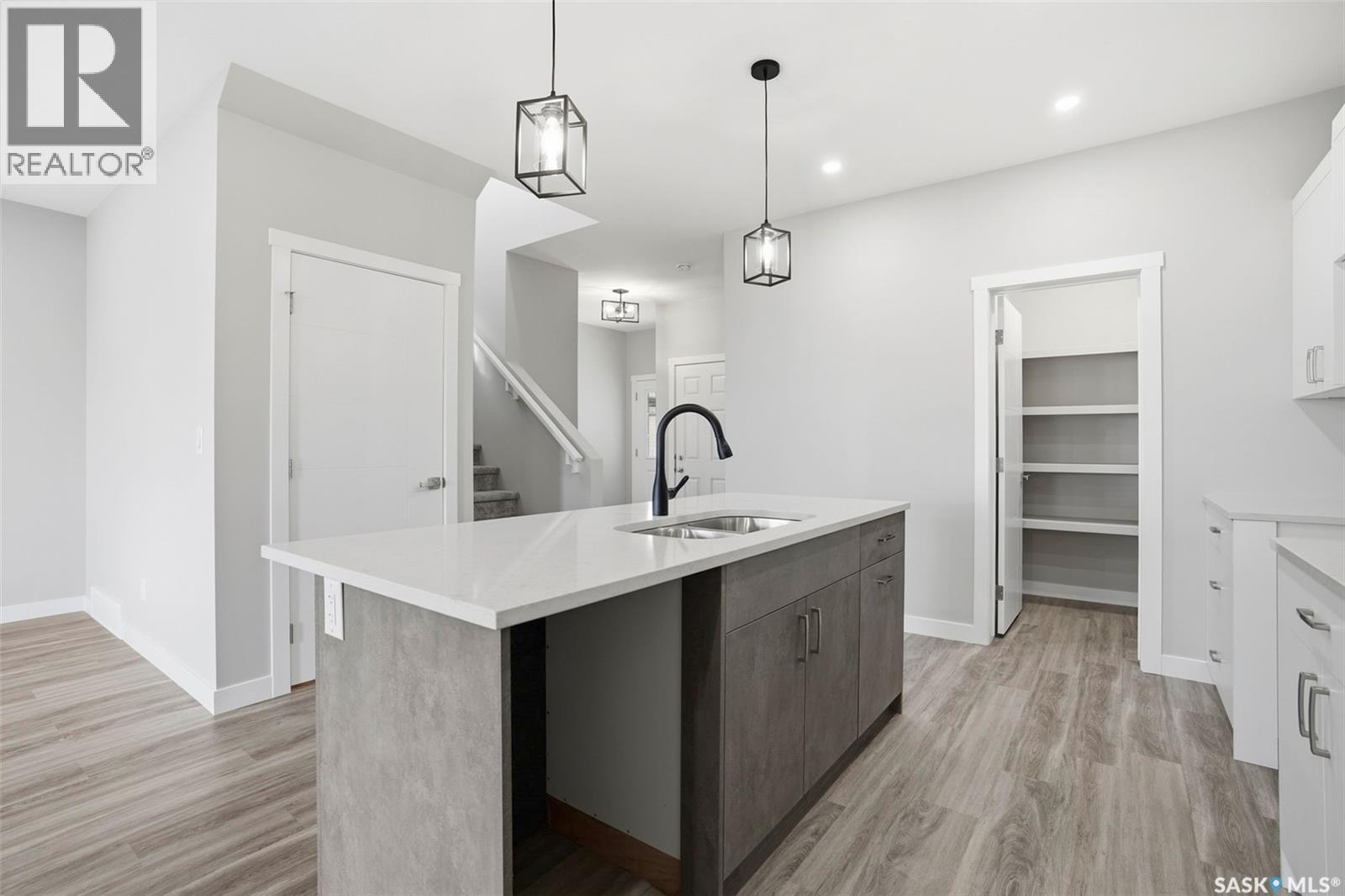 Saskatoon Brighton社区 3卧3卫全新独立屋 带合法地下室套房潜力 - 6