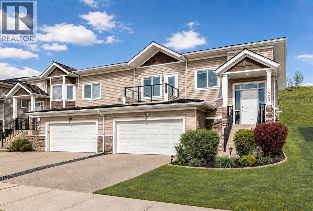 Duplex for Sale in 520 Rocky Vista Gardens NW|Calgary, Alberta T3G0B7