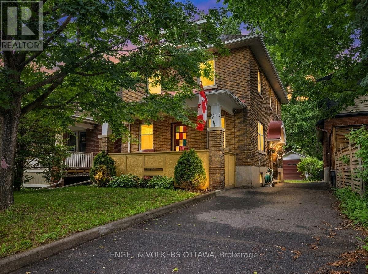 54 GLENDALE AVENUE