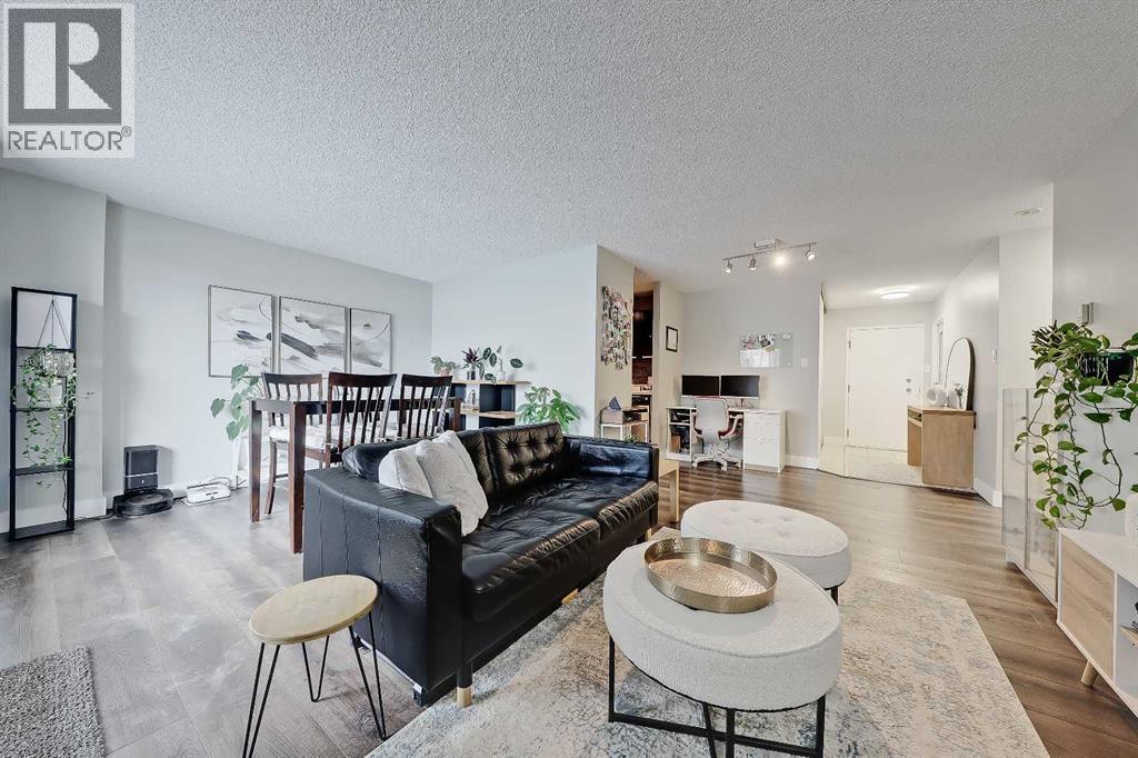 Apartment for Sale in 708, 718 12 Avenue SW|Calgary, Alberta T2R0H7