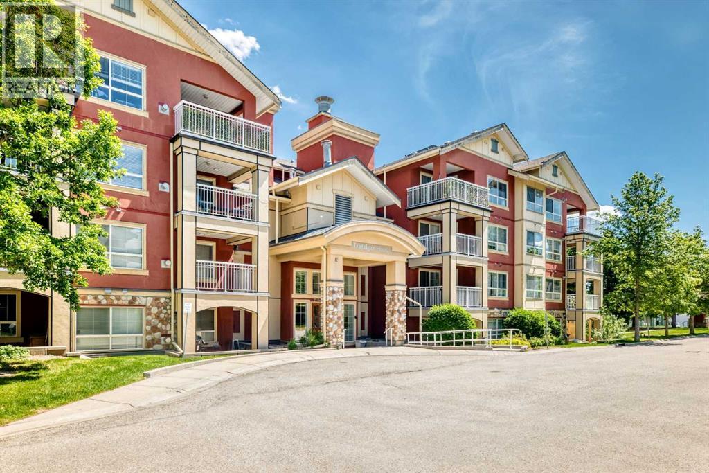 Apartment for Sale in 205, 5115 Richard Road SW|Calgary, Alberta T3E7M7