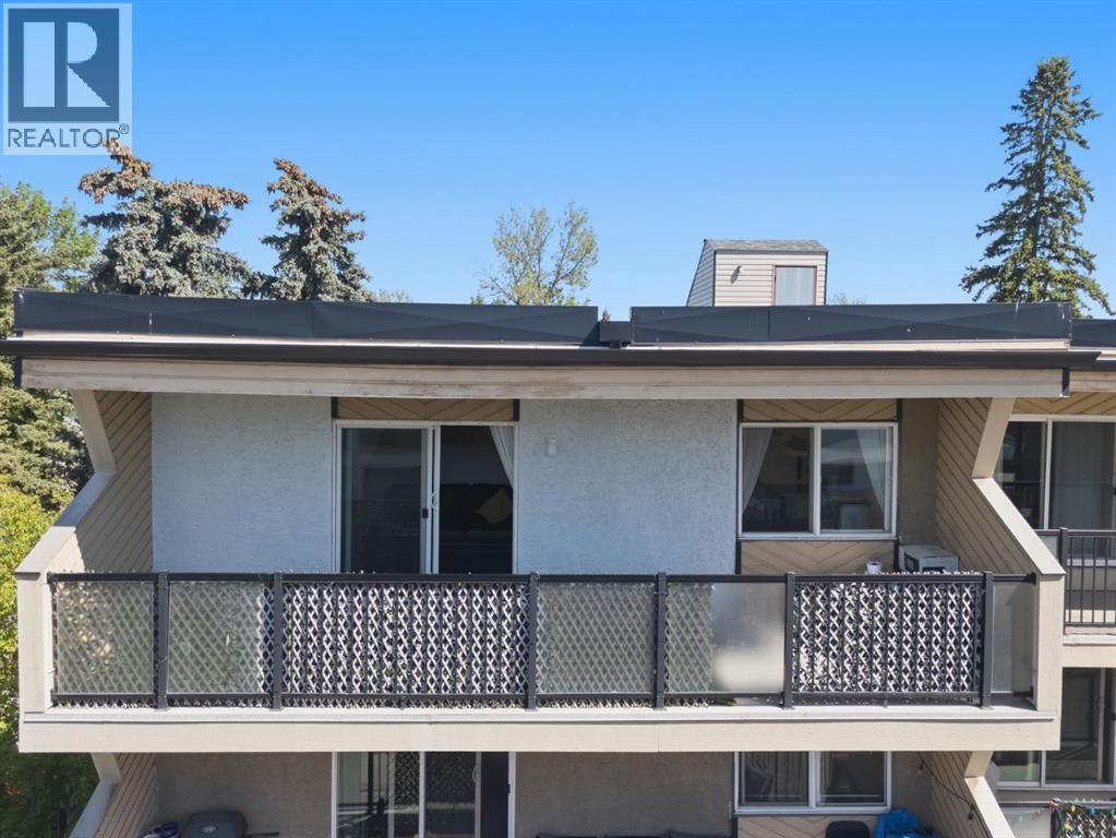 Apartment for Sale in 401, 617 56 Avenue SW|Calgary, Alberta T2V0G9 3