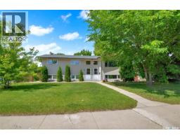 Saskatoon Eastview 合法双拼投资物业 5卧2卫 月租$4000 - 30